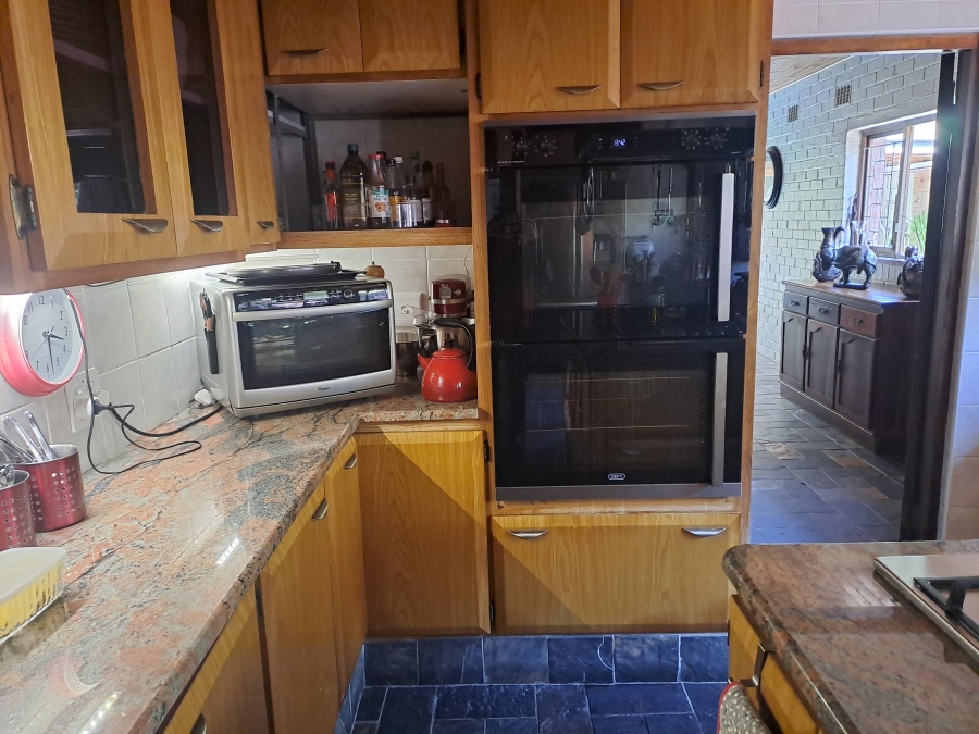 3 Bedroom Property for Sale in Waterfall KwaZulu-Natal