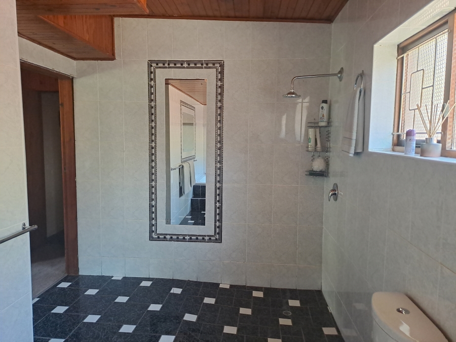3 Bedroom Property for Sale in Waterfall KwaZulu-Natal