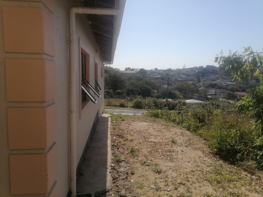 3 Bedroom Property for Sale in Lovu KwaZulu-Natal