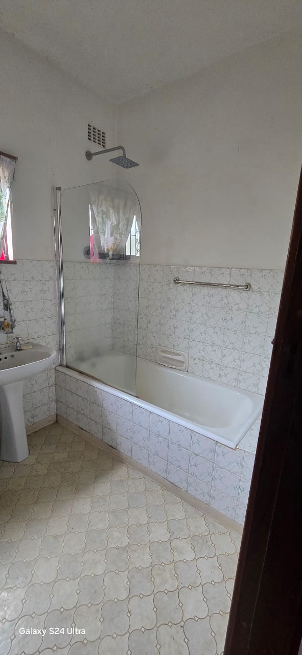 4 Bedroom Property for Sale in Fairview KwaZulu-Natal