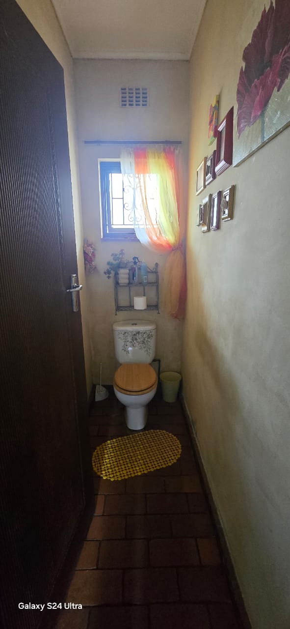 4 Bedroom Property for Sale in Fairview KwaZulu-Natal