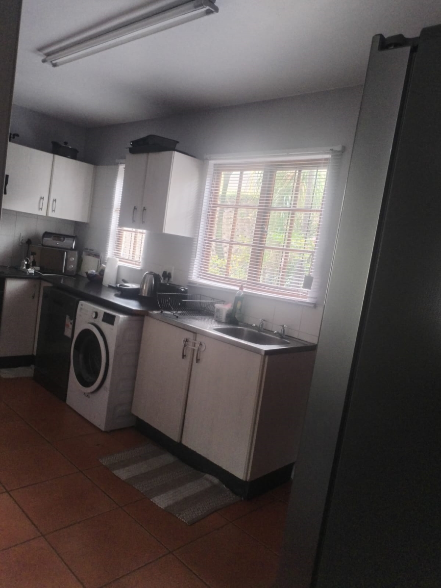 To Let 4 Bedroom Property for Rent in Mariannhill Park KwaZulu-Natal