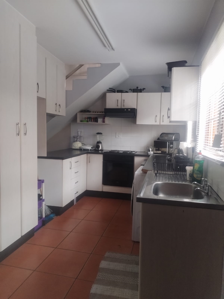 To Let 4 Bedroom Property for Rent in Mariannhill Park KwaZulu-Natal