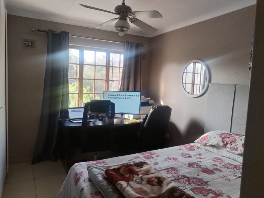 To Let 4 Bedroom Property for Rent in Mariannhill Park KwaZulu-Natal