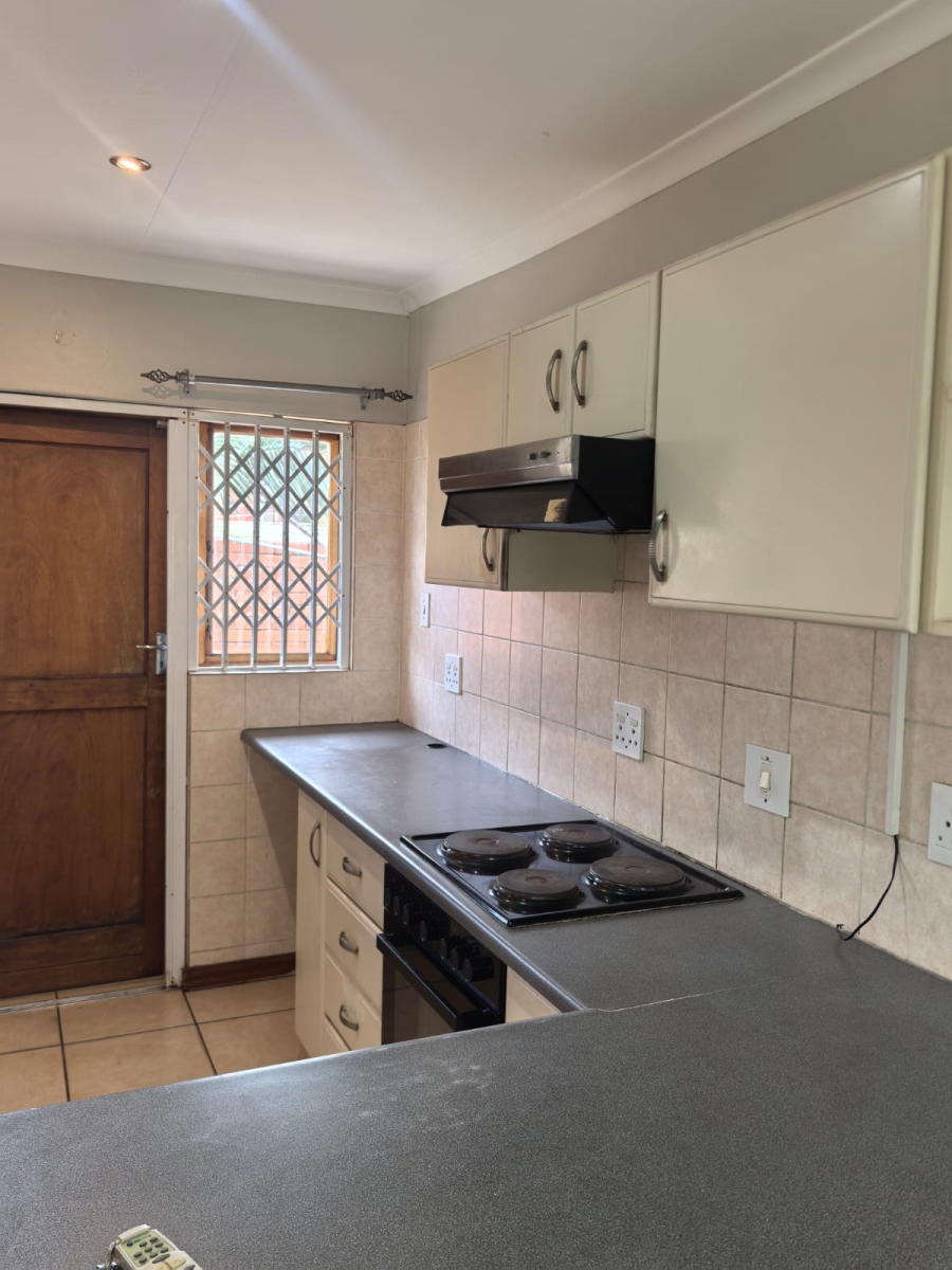 To Let 2 Bedroom Property for Rent in Arboretum KwaZulu-Natal