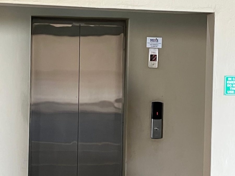 1 Bedroom Property for Sale in La Mercy KwaZulu-Natal