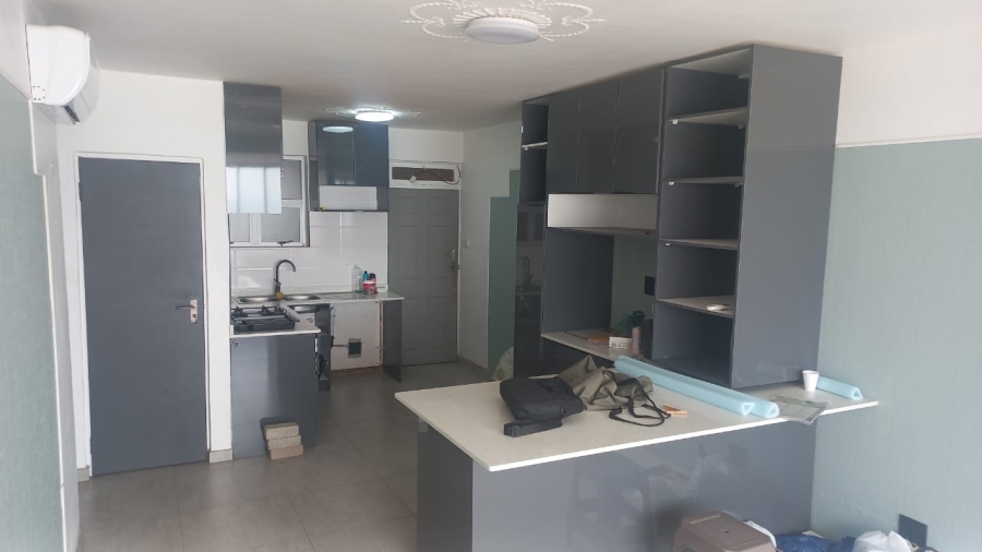 2 Bedroom Property for Sale in South Beach KwaZulu-Natal