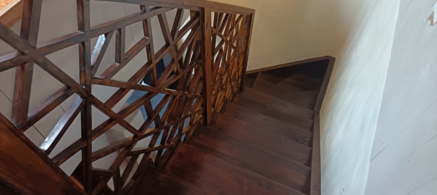 2 Bedroom Property for Sale in Essenwood KwaZulu-Natal