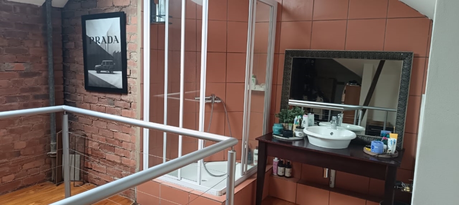 2 Bedroom Property for Sale in Essenwood KwaZulu-Natal