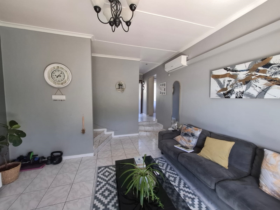 3 Bedroom Property for Sale in Escombe KwaZulu-Natal