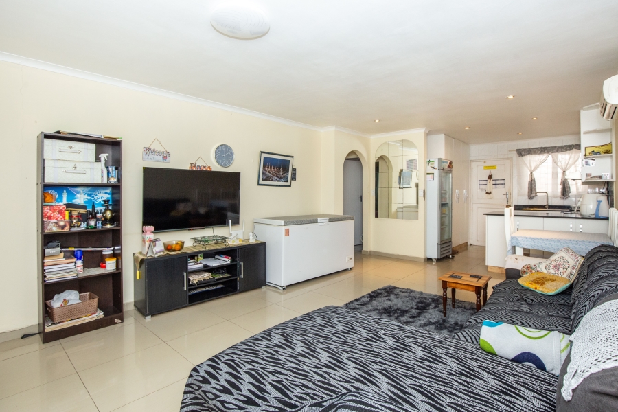 2 Bedroom Property for Sale in Sherwood KwaZulu-Natal