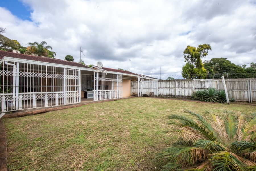 2 Bedroom Property for Sale in Sherwood KwaZulu-Natal