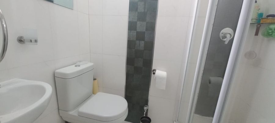 2 Bedroom Property for Sale in North Beach KwaZulu-Natal