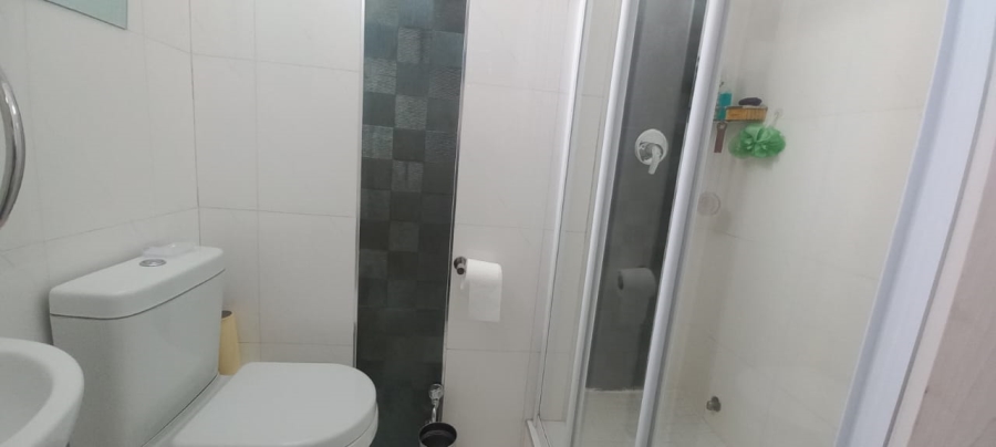 2 Bedroom Property for Sale in North Beach KwaZulu-Natal