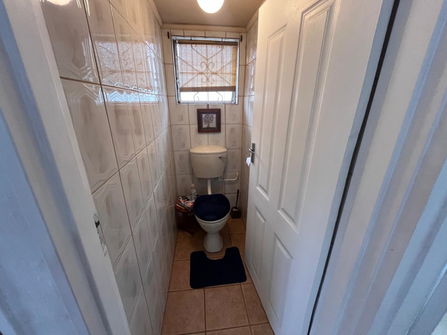 3 Bedroom Property for Sale in Glenmore KwaZulu-Natal