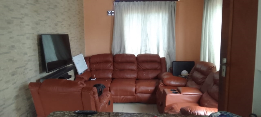 3 Bedroom Property for Sale in Wiggins KwaZulu-Natal