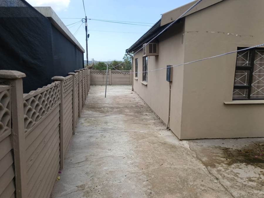 To Let 3 Bedroom Property for Rent in Woodview KwaZulu-Natal