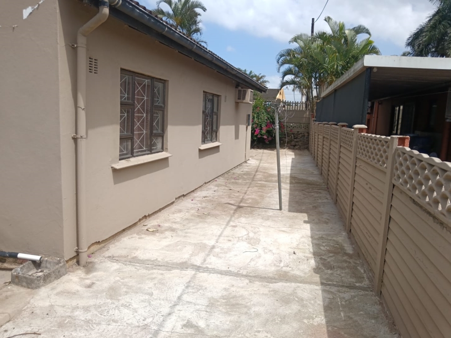 To Let 3 Bedroom Property for Rent in Woodview KwaZulu-Natal