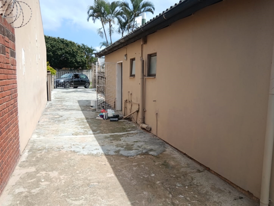 To Let 3 Bedroom Property for Rent in Woodview KwaZulu-Natal