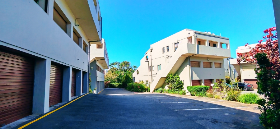 2 Bedroom Property for Sale in Umhlanga KwaZulu-Natal