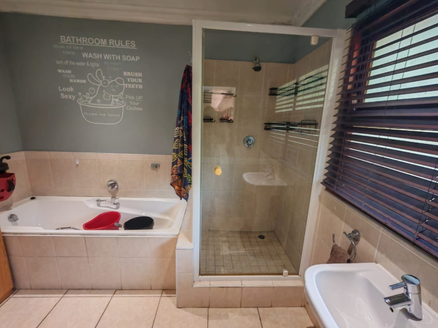 4 Bedroom Property for Sale in Westville Central KwaZulu-Natal