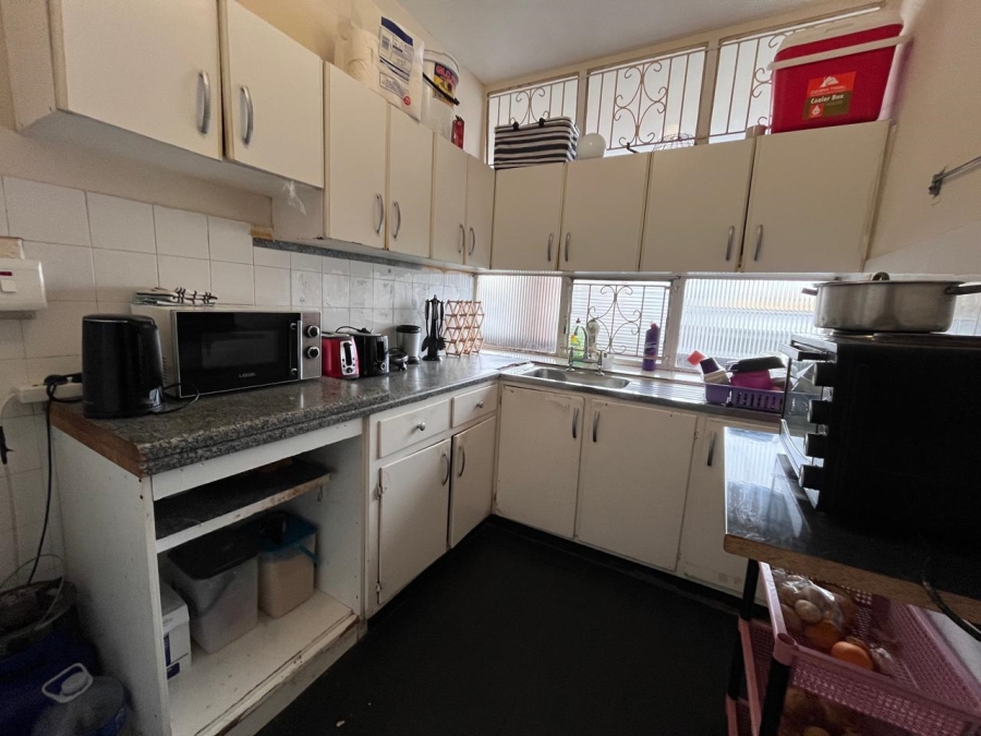 1 Bedroom Property for Sale in North Beach KwaZulu-Natal