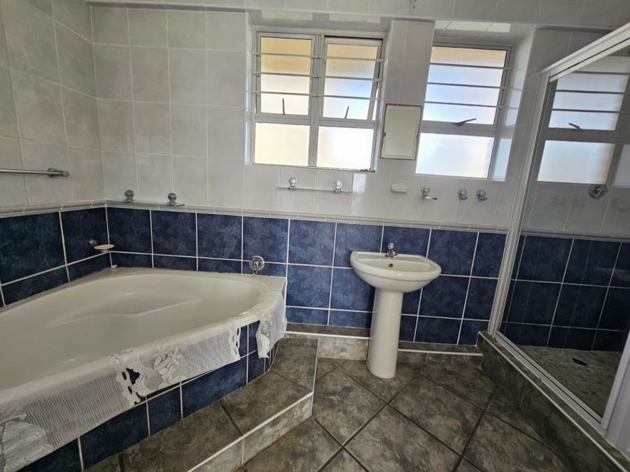 3 Bedroom Property for Sale in Doonside KwaZulu-Natal