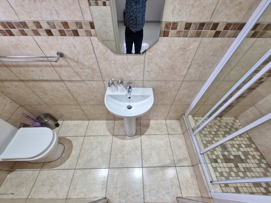 To Let 3 Bedroom Property for Rent in Hillary KwaZulu-Natal