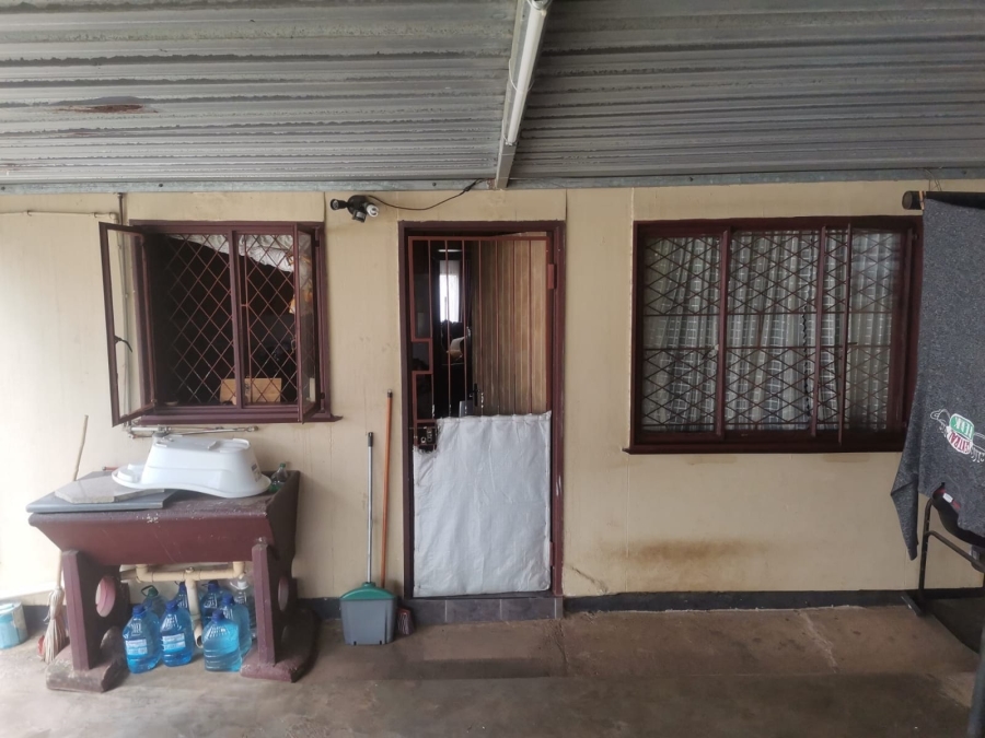 2 Bedroom Property for Sale in Trenance Manor KwaZulu-Natal