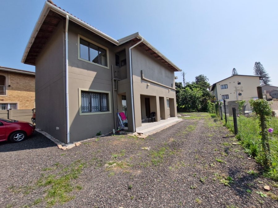 8 Bedroom Property for Sale in Malvern KwaZulu-Natal