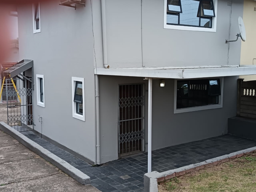 2 Bedroom Property for Sale in Havenside KwaZulu-Natal