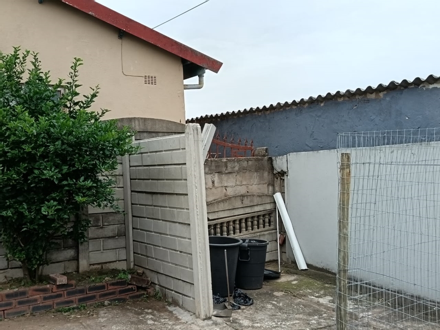 2 Bedroom Property for Sale in Havenside KwaZulu-Natal