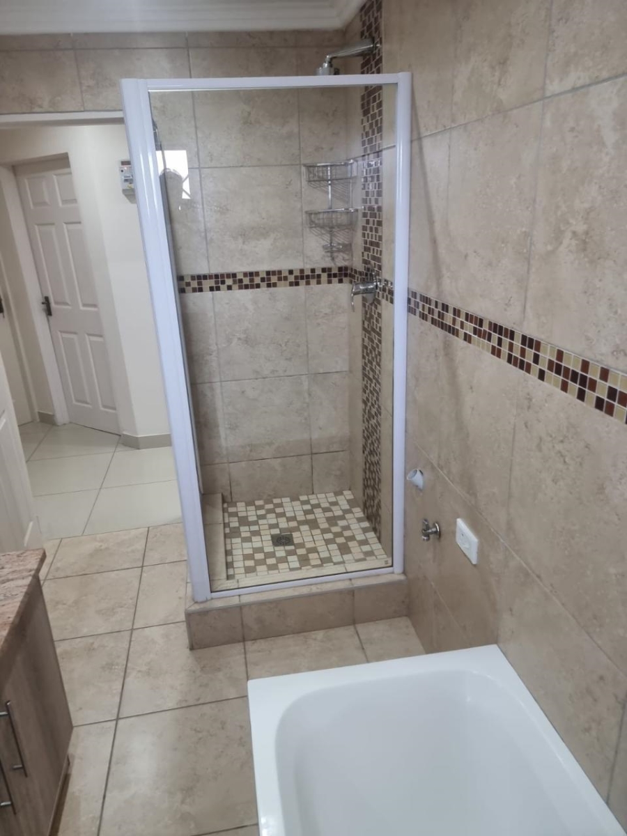 3 Bedroom Property for Sale in Mount Vernon KwaZulu-Natal