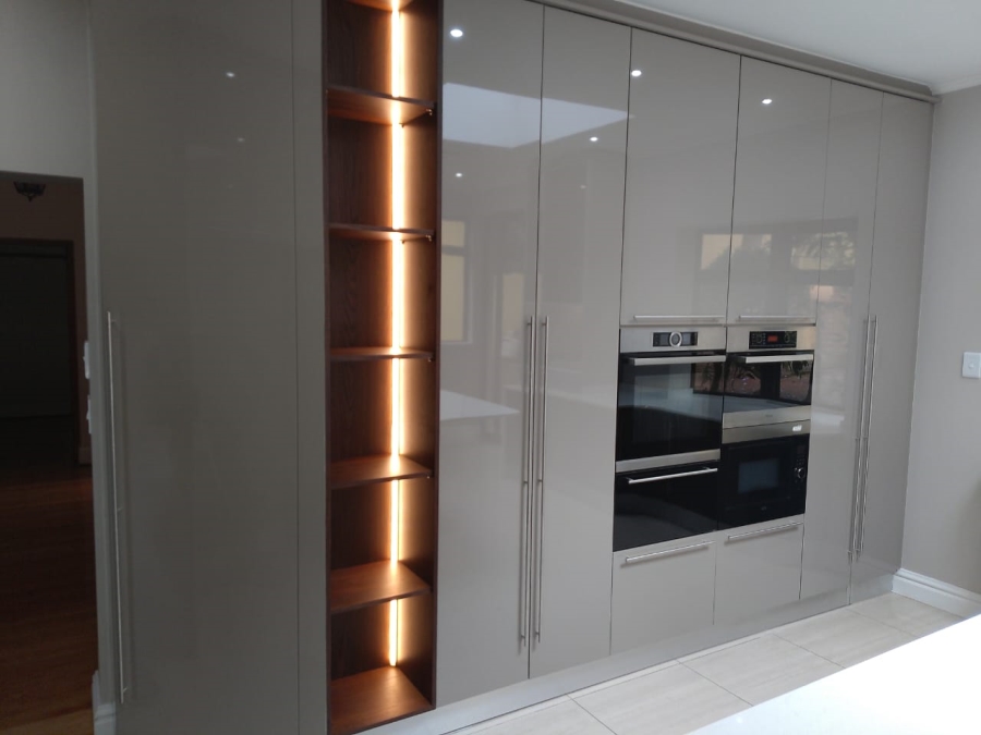 4 Bedroom Property for Sale in Glenwood KwaZulu-Natal