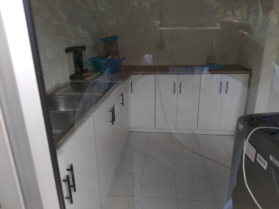 4 Bedroom Property for Sale in Glenwood KwaZulu-Natal