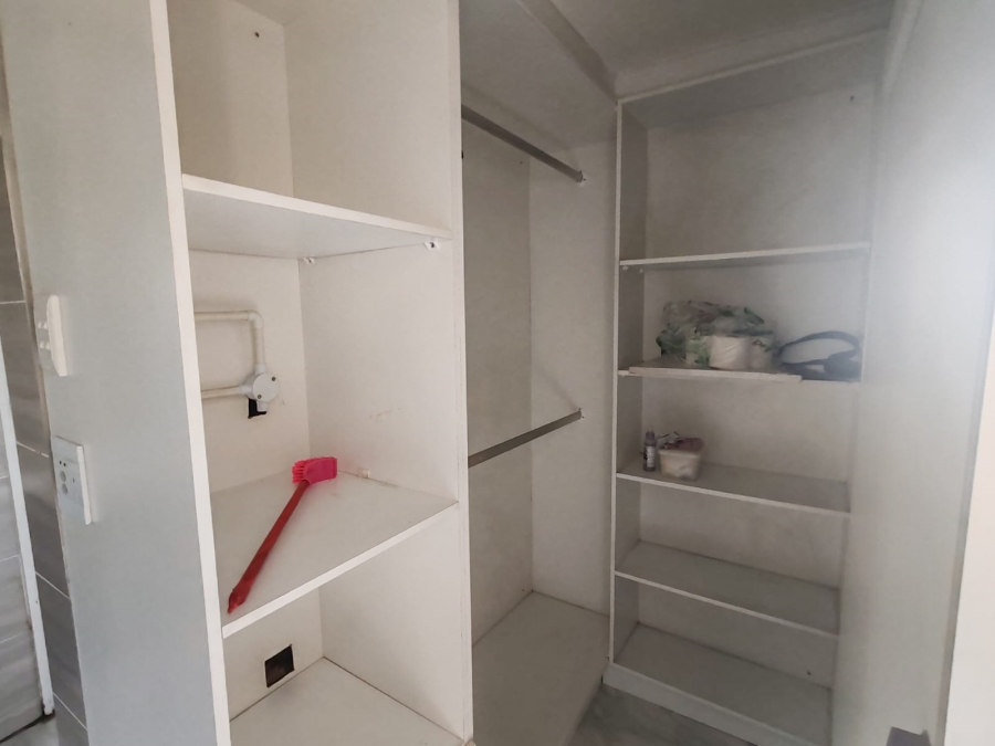 7 Bedroom Property for Sale in Centenary Park KwaZulu-Natal