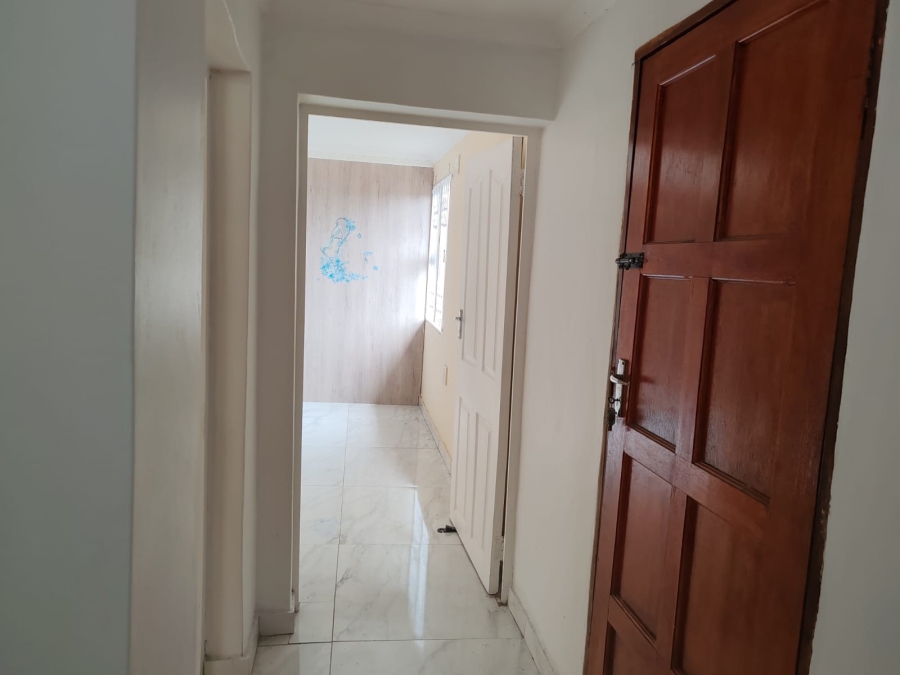 7 Bedroom Property for Sale in Centenary Park KwaZulu-Natal