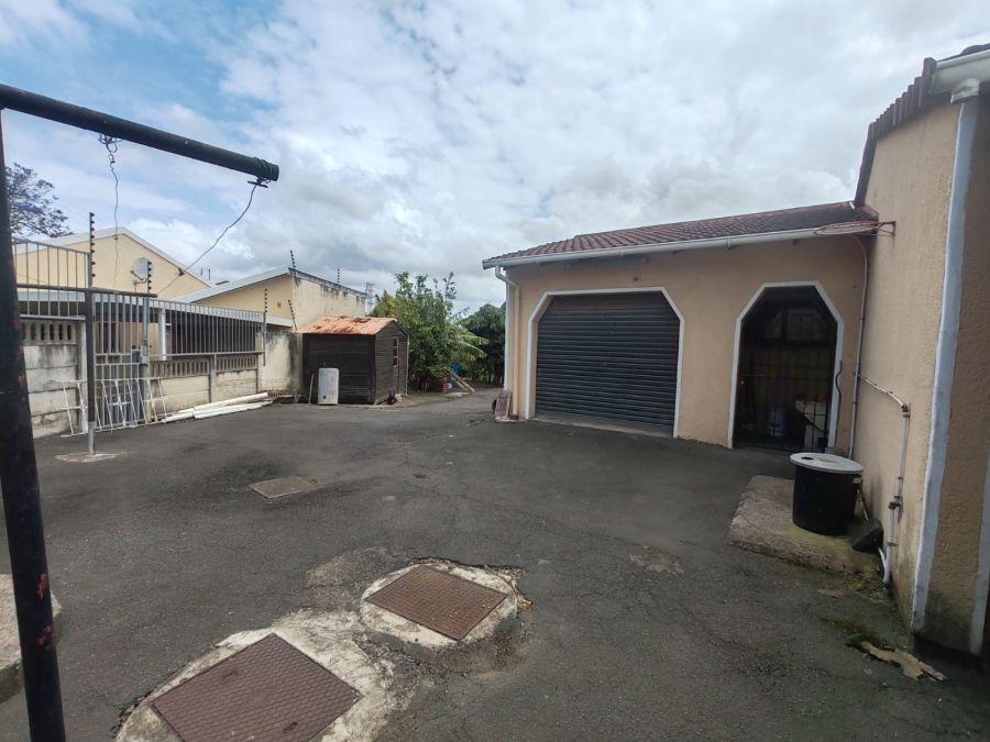 7 Bedroom Property for Sale in Centenary Park KwaZulu-Natal