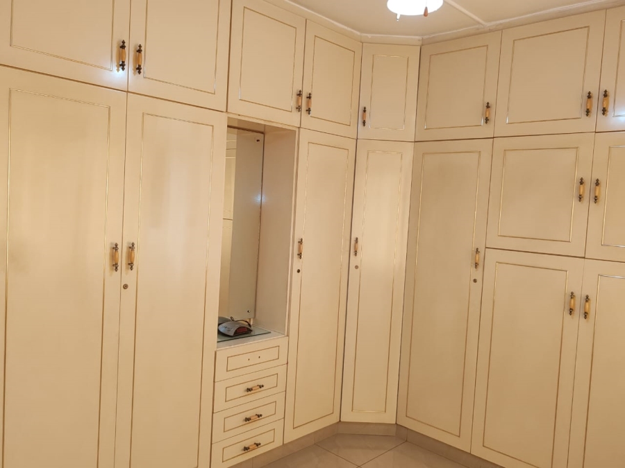 7 Bedroom Property for Sale in Centenary Park KwaZulu-Natal