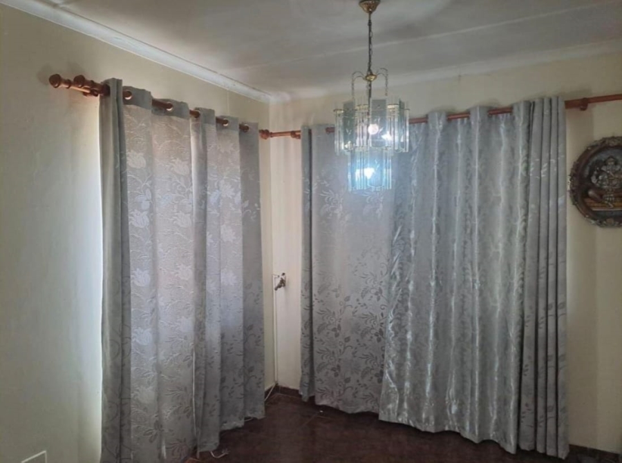 7 Bedroom Property for Sale in Centenary Park KwaZulu-Natal