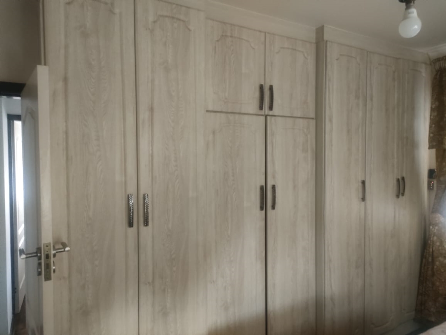 4 Bedroom Property for Sale in Burlington Heights KwaZulu-Natal