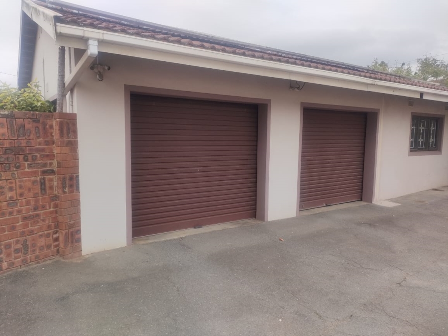 4 Bedroom Property for Sale in Burlington Heights KwaZulu-Natal