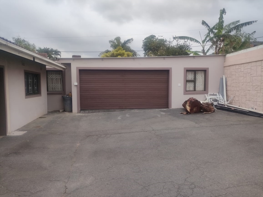 4 Bedroom Property for Sale in Burlington Heights KwaZulu-Natal