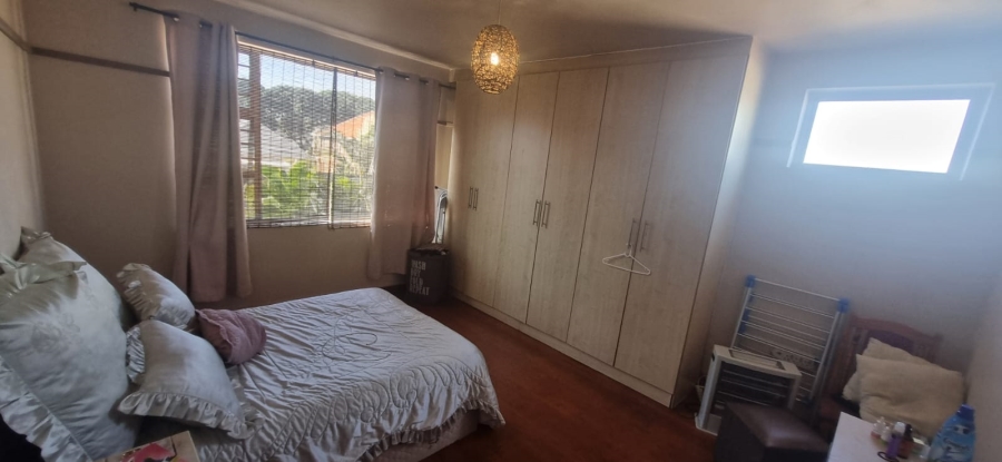 2 Bedroom Property for Sale in Glenwood KwaZulu-Natal