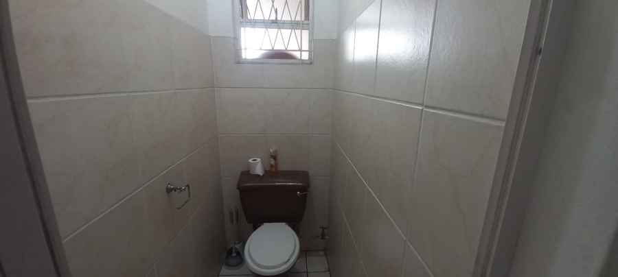 2 Bedroom Property for Sale in Berea West KwaZulu-Natal