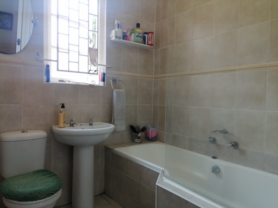 3 Bedroom Property for Sale in Glenwood KwaZulu-Natal
