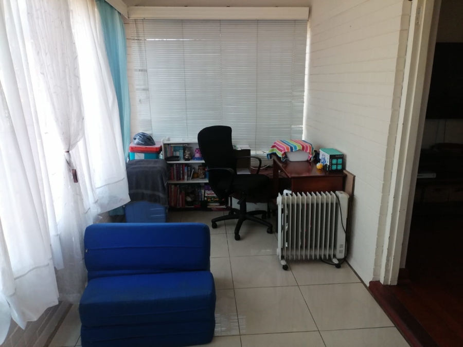 3 Bedroom Property for Sale in Glenwood KwaZulu-Natal