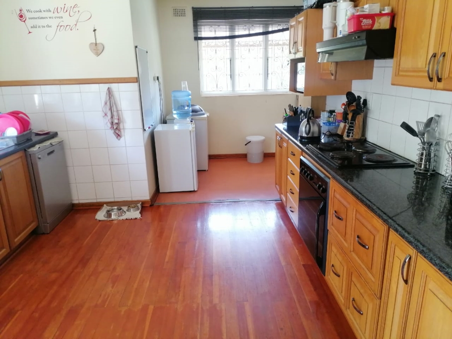 3 Bedroom Property for Sale in Glenwood KwaZulu-Natal