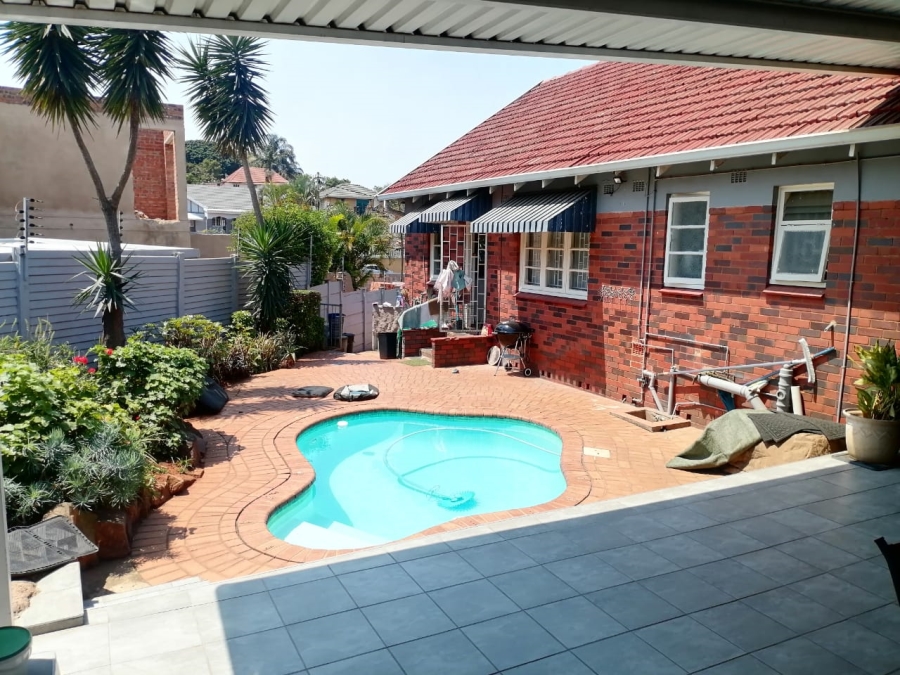 3 Bedroom Property for Sale in Glenwood KwaZulu-Natal