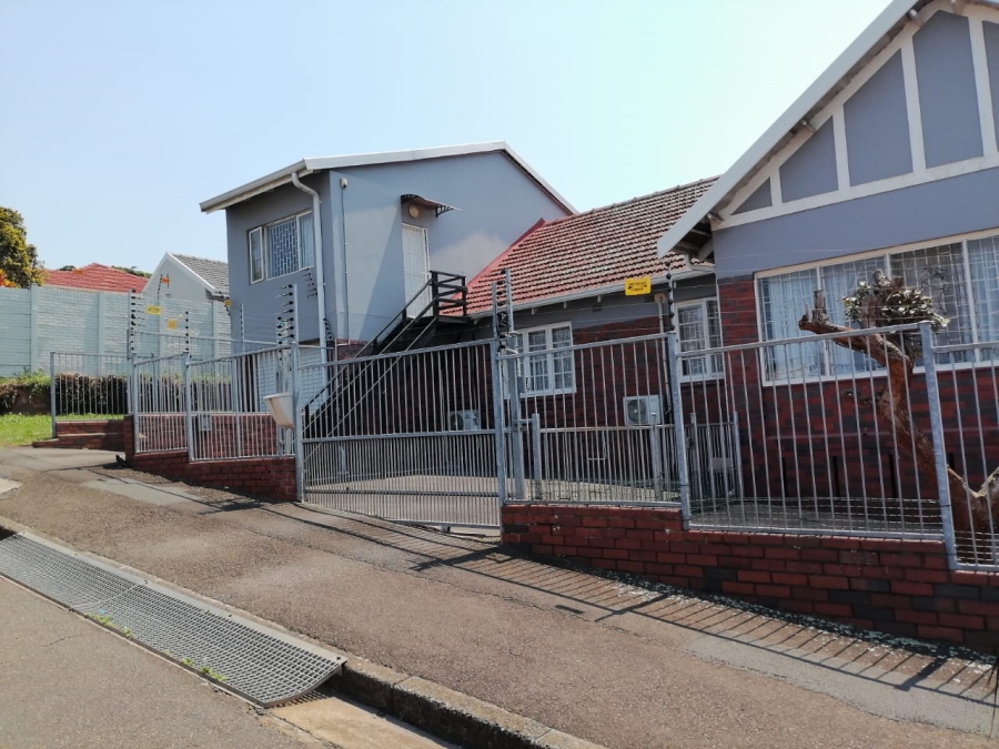 3 Bedroom Property for Sale in Glenwood KwaZulu-Natal